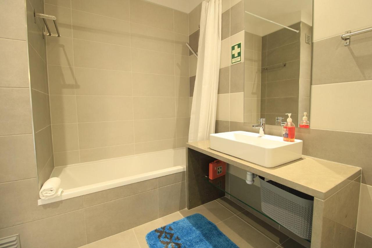 Appartamento Albufeira Prestige With Pool By Homing Esterno foto
